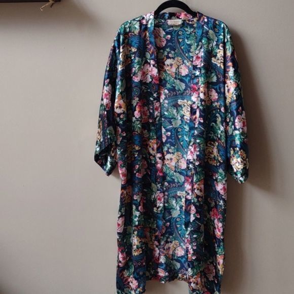 Victoria's Secret Gold Label‎ Blue/Green Paisley Vintage Robe OSFA - Picture 13 of 14